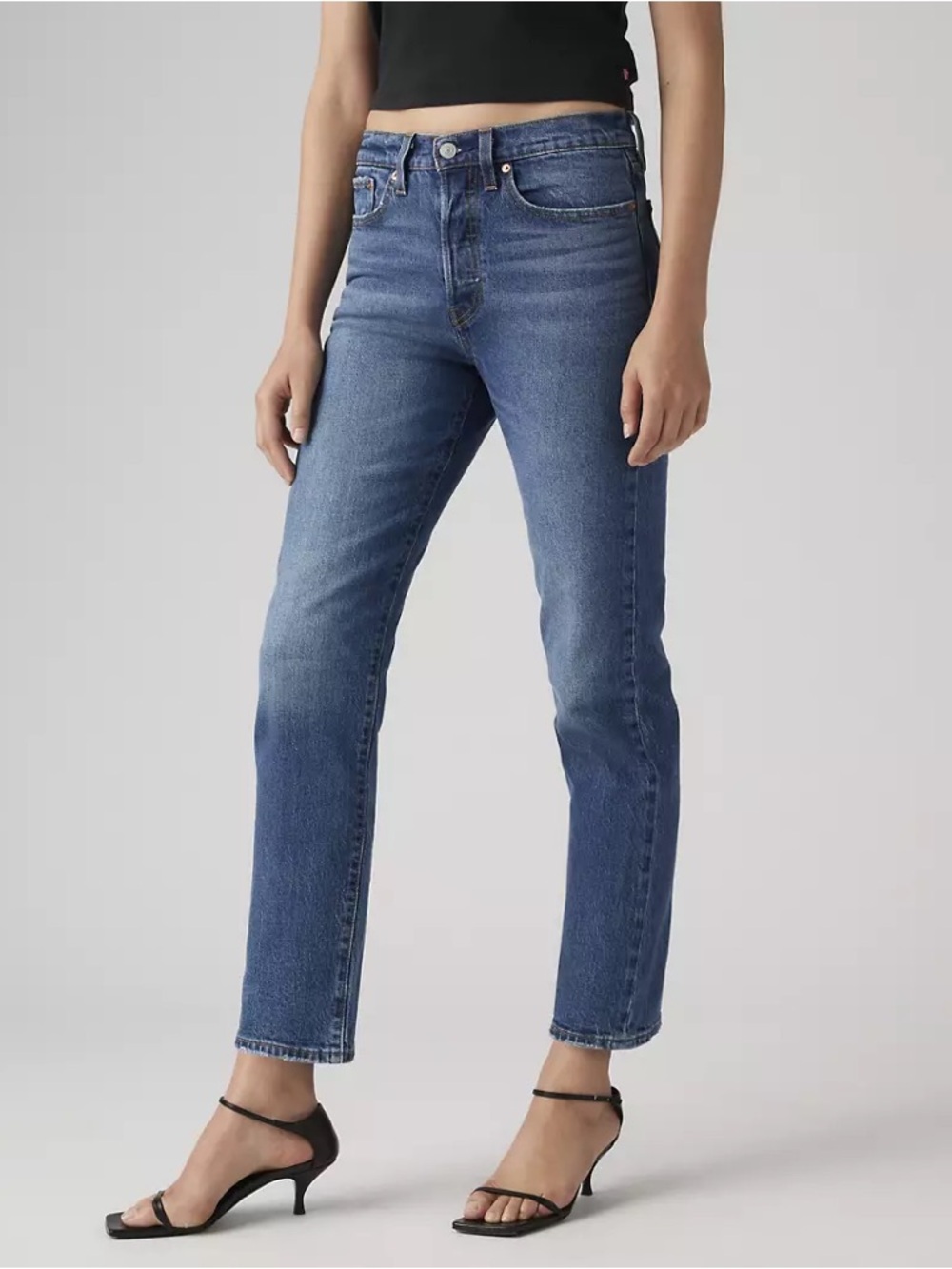 Levi’s Wedgie Straight Medium Wash Jeans